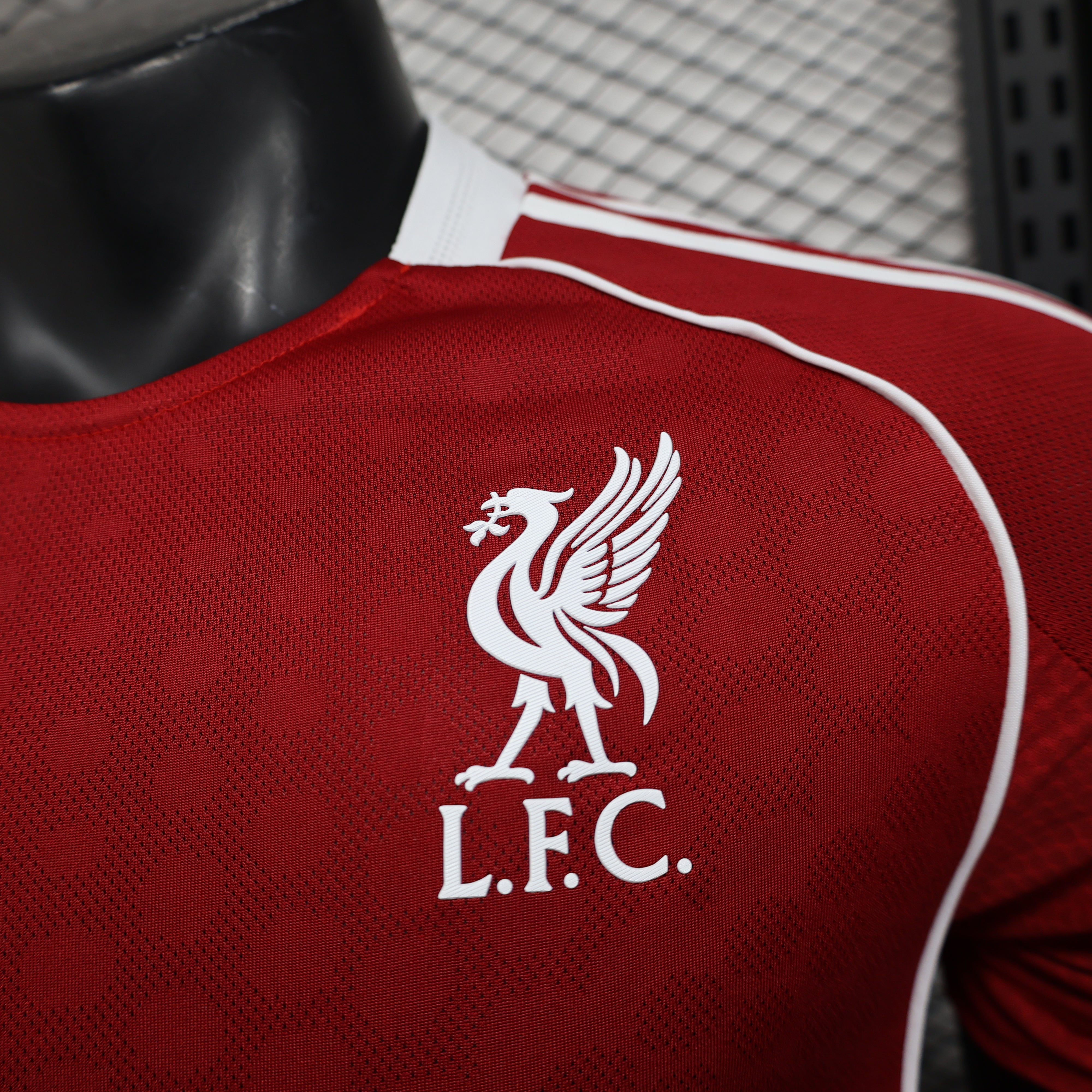 Liverpool 25-26 Player Version Home