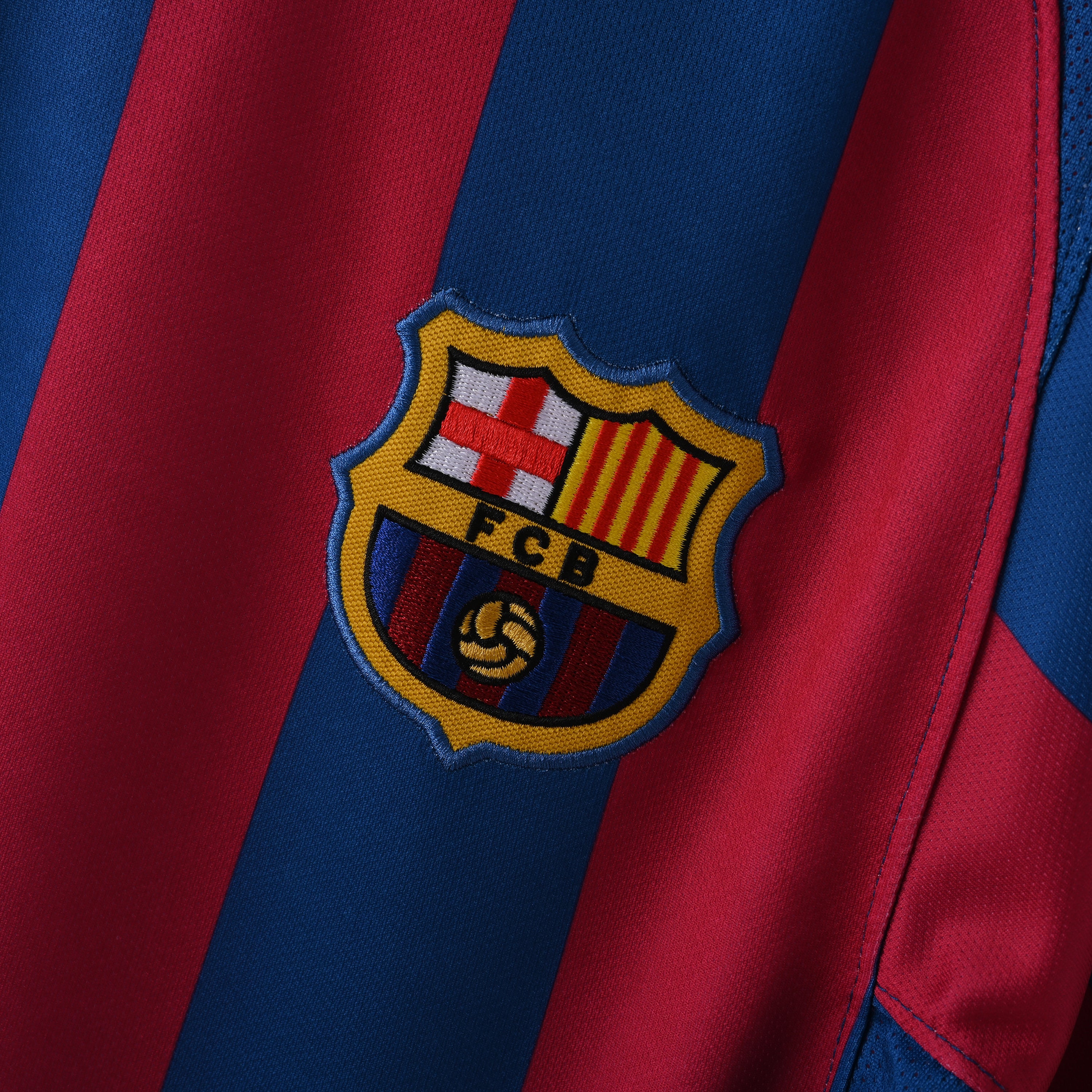Barcelona 05-06 Retro Home