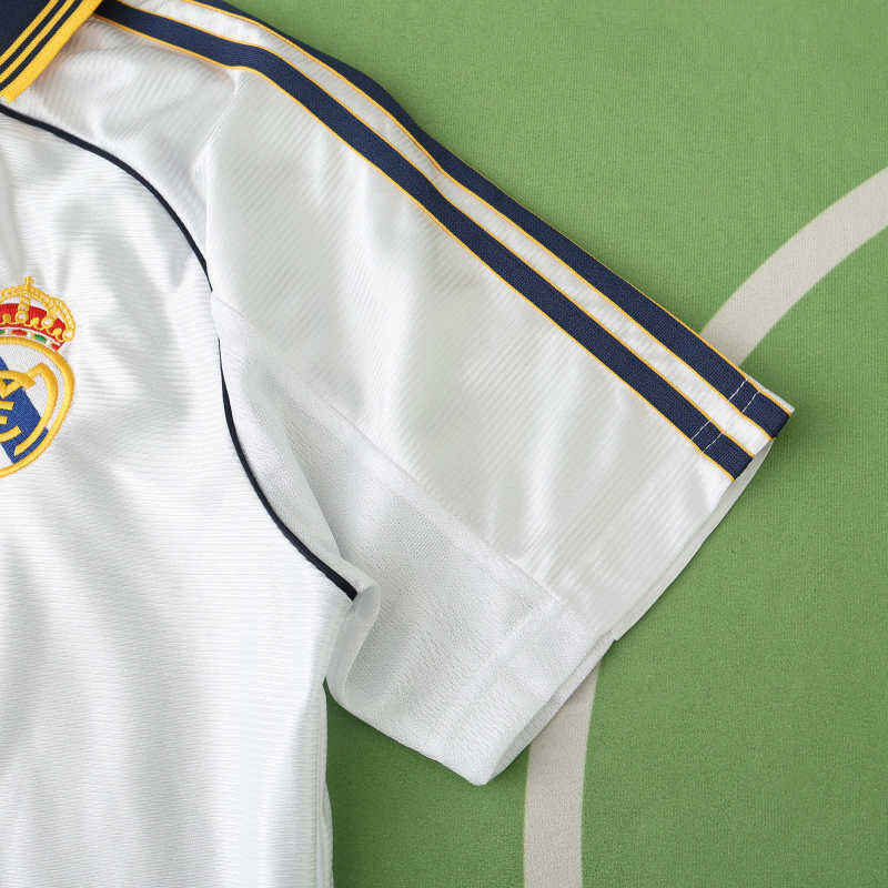 99/00 Real Madrid Home Retro