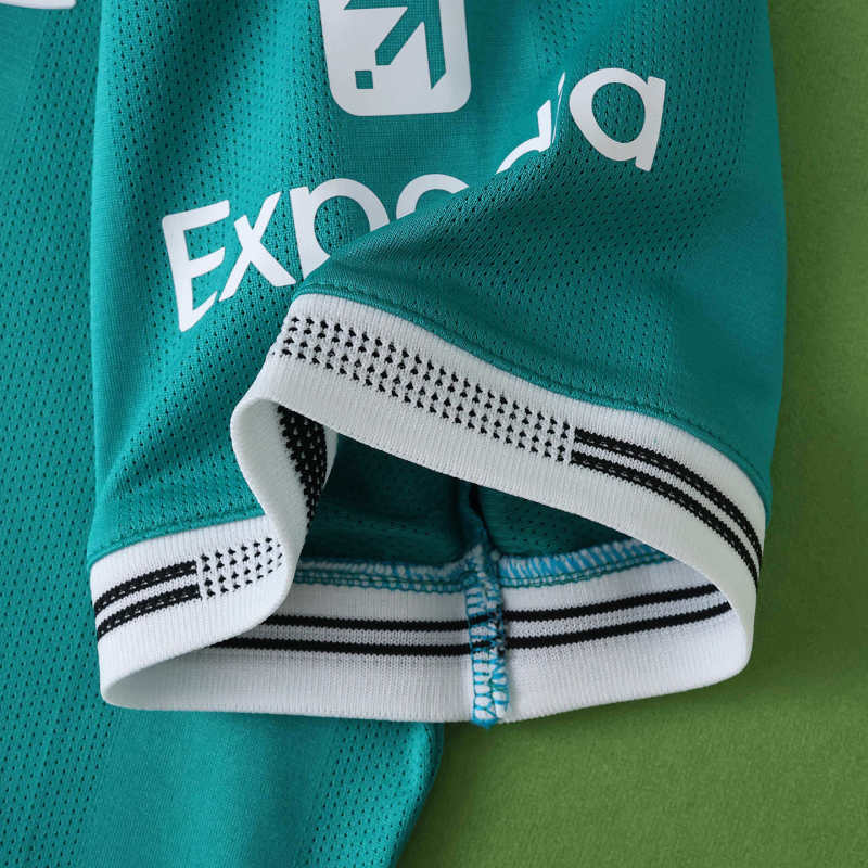 25/26 Liverpool Third Player Version