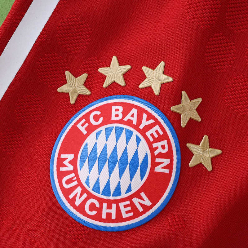 25/26 Bayern Home Player Version Shorts