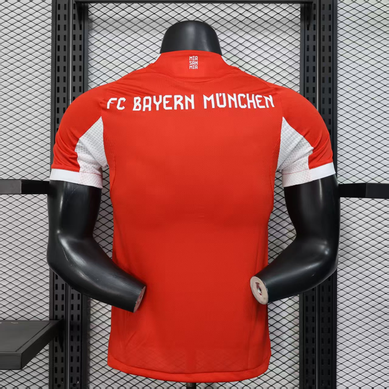Bayern 25-26 Player Version Home